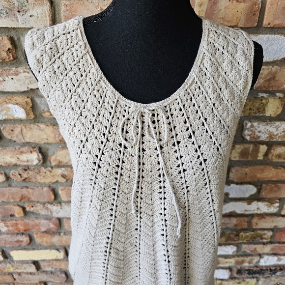 Sahalie Crochet Pattern Cotton/Ramie Sleeveless Top - Picture 5 of 16
